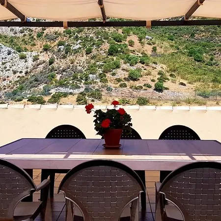 Holiday home Casitas Cueva Del Gato *