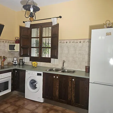 Casitas Cueva Del Gato Holiday home