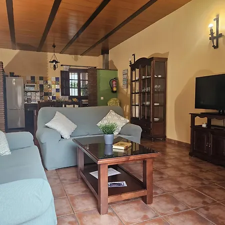 Casitas Cueva Del Gato Сasa de vacaciones