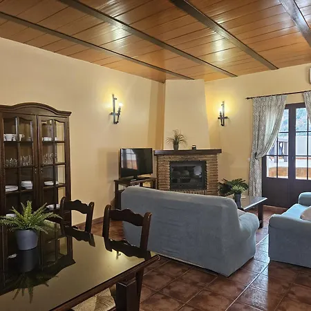Сasa de vacaciones Casitas Cueva Del Gato Benaoján